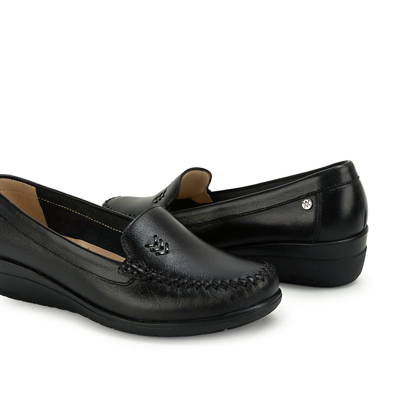 ZAPATO-MOCASÍN-CASUAL-LE-2613-NEGRO-CUERO