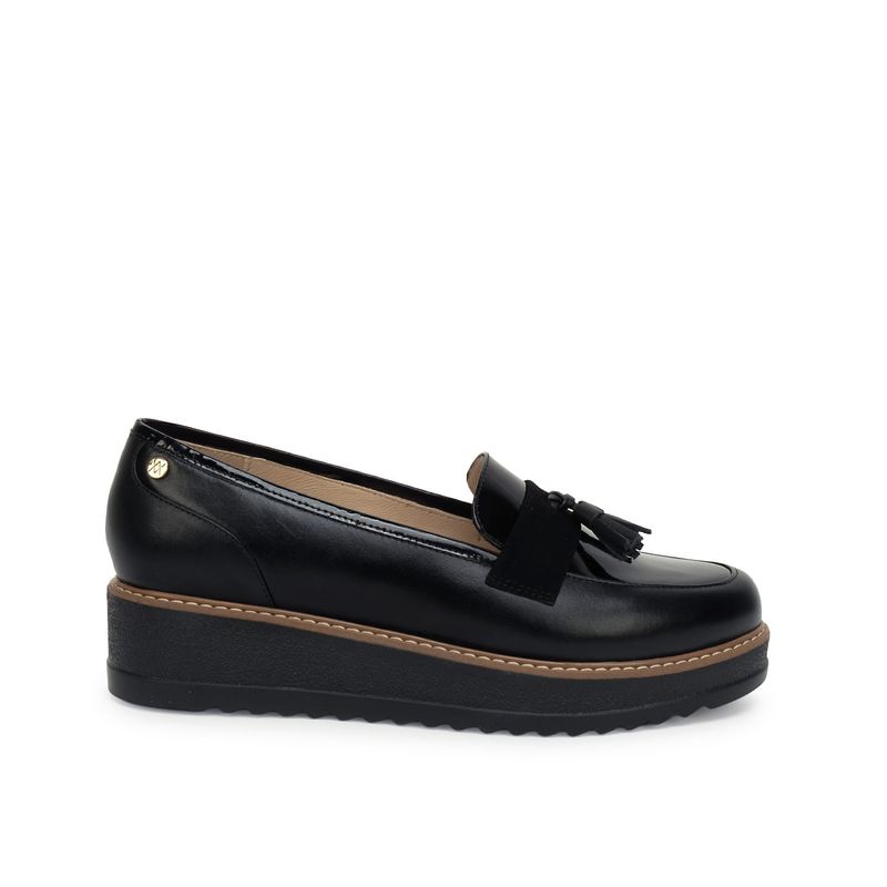 ZAPATO-MOCASÍN-CASUAL-TATI-2630-NEGRO-CUERO