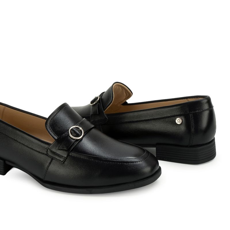 ZAPATO-MOCASÍN-CASUAL-LE-2615-NEGRO-CUERO